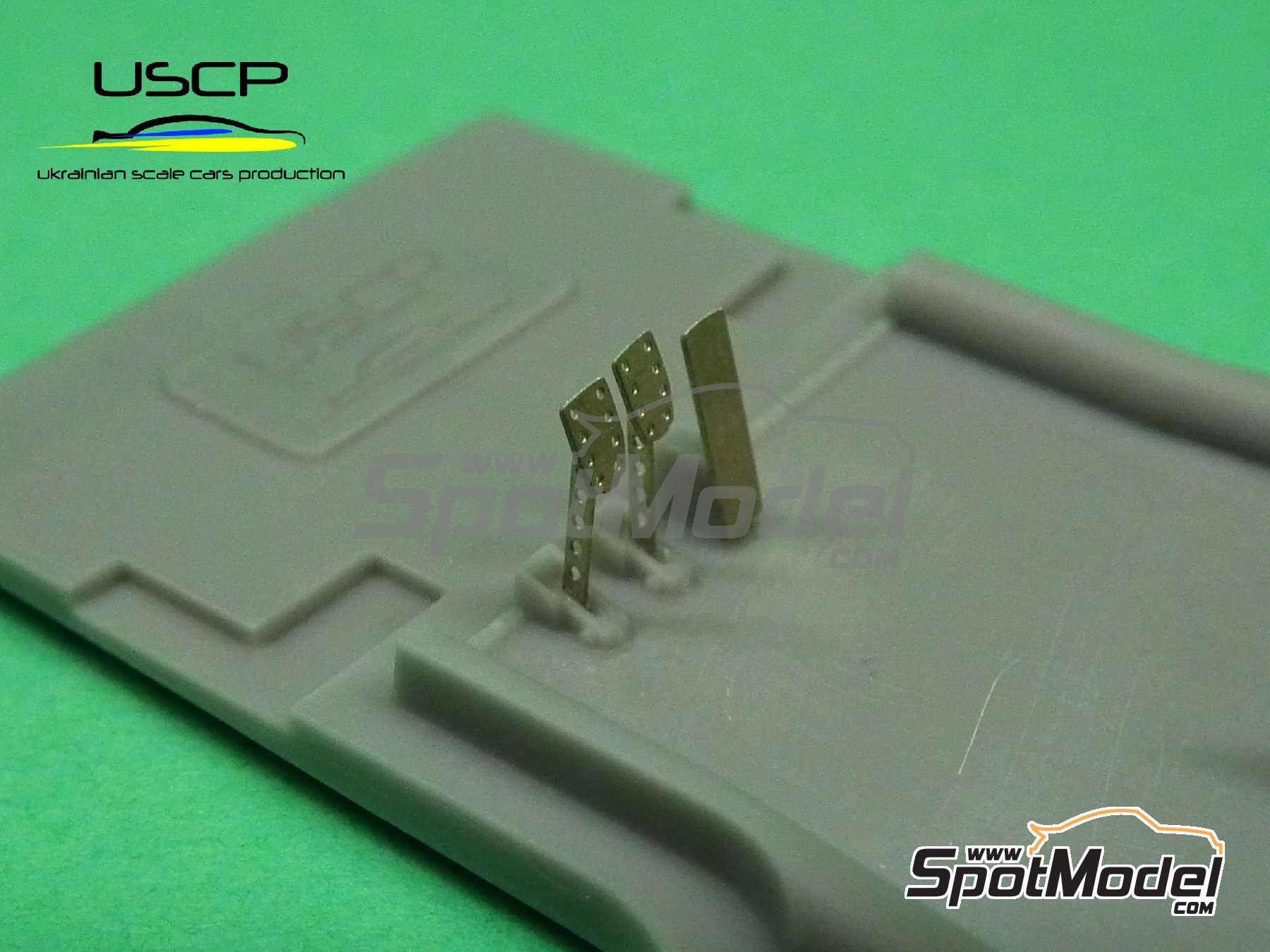 Ukrainian Scale Cars Production Model car kit 1/24 scale Porsche 550